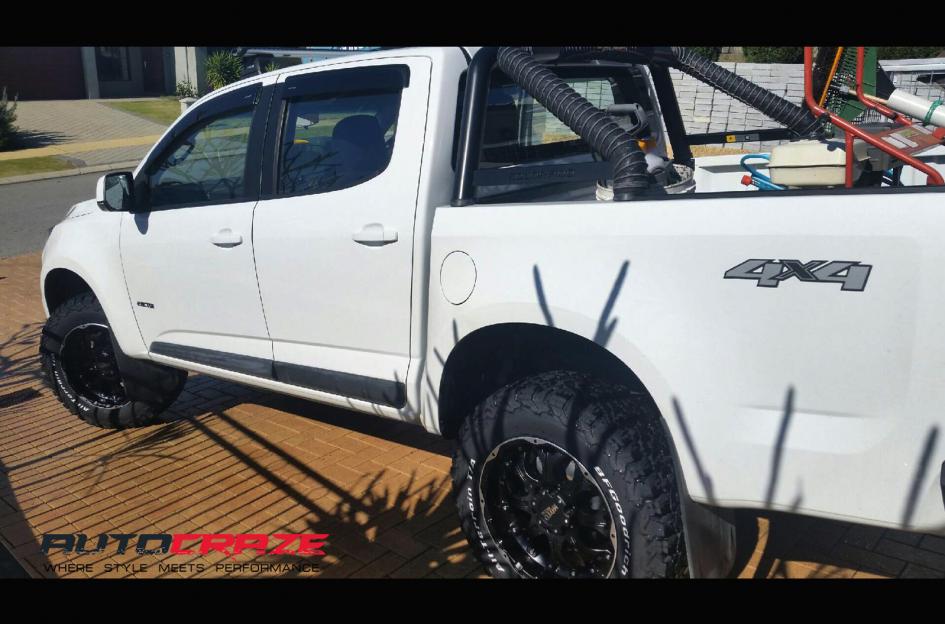 HOLDEN COLORADO MO959 MATTE BLACK POLISHED LIP